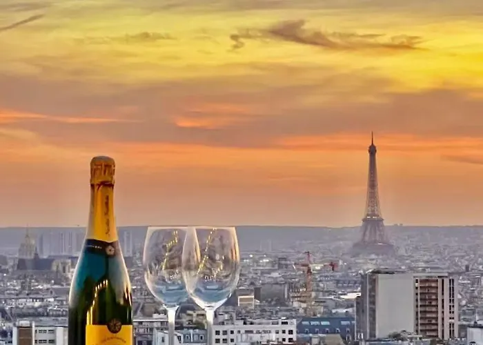 Terrasse Avec Vue Magique Sur Tout Paris