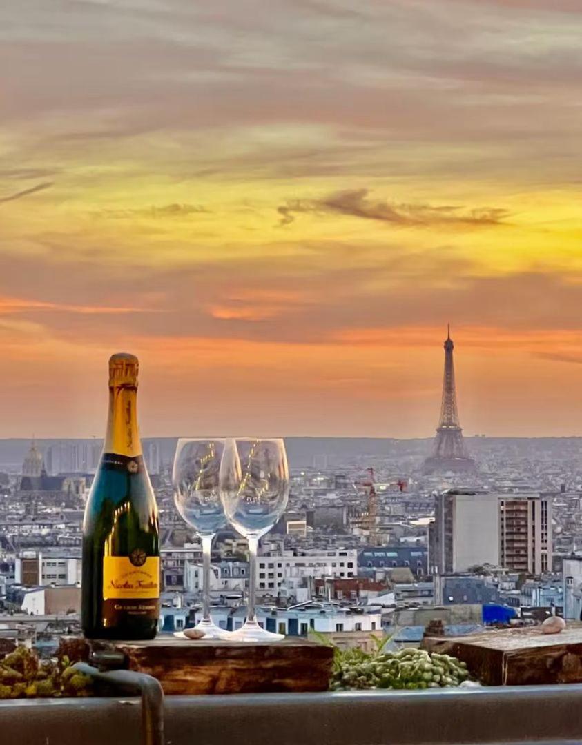 Terrasse Avec Vue Magique Sur * Parijs